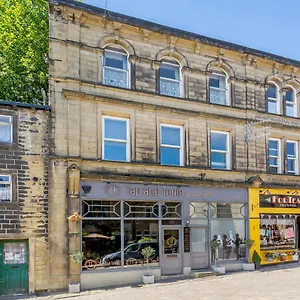 Haworth Main Street Holiday Keighley